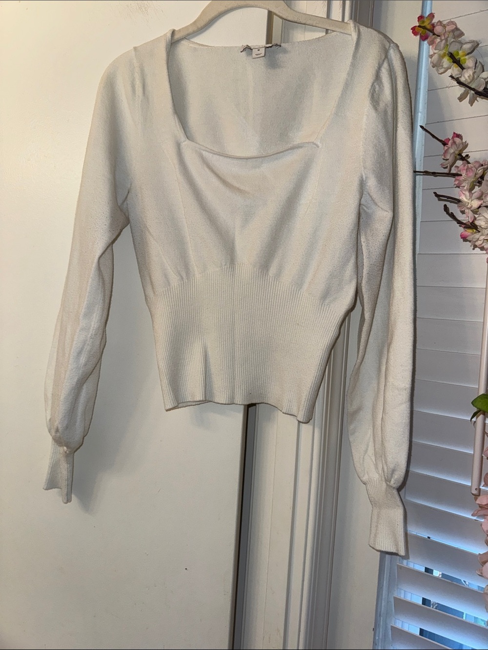 Scoop-Neck Ribbed-Waist Sweater in Ivory